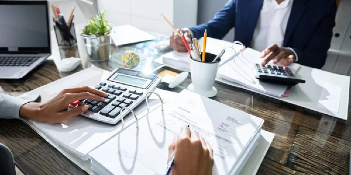 From Idea to Reality: How to Start Your Business in Mainland UAE (Without Getting Lost in Paperwork)