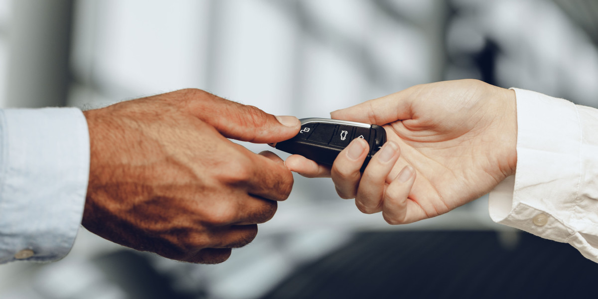 What's The Job Market For Car Keys Replaced Dunstable Professionals Like?