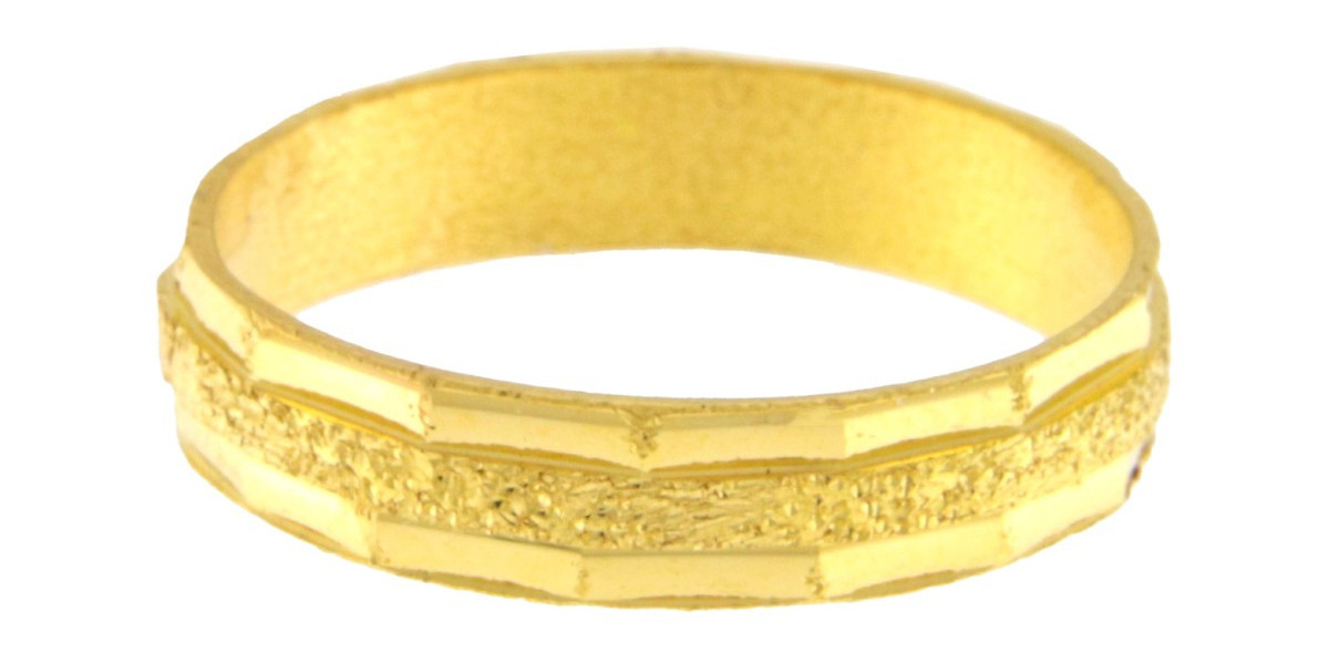 Eternal Elegance with 22ct Gold Wedding Bands