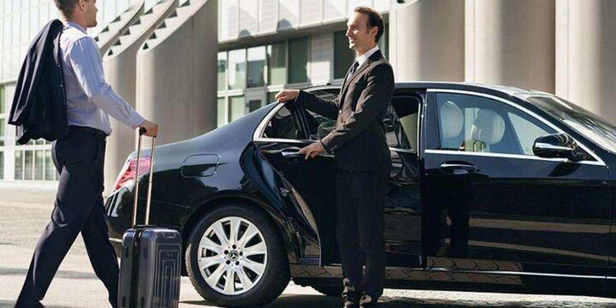 Why Luxury Car Service Is the Smart Choice for Travelers?