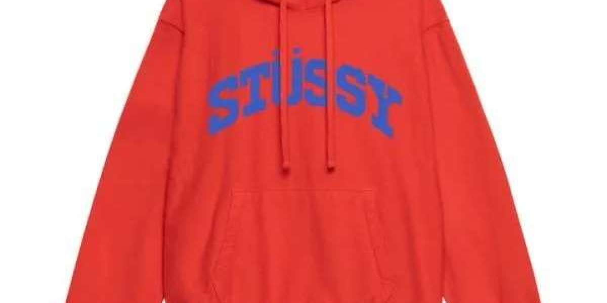 Stussy Hoodie Fit and Sizing Explained Clearly