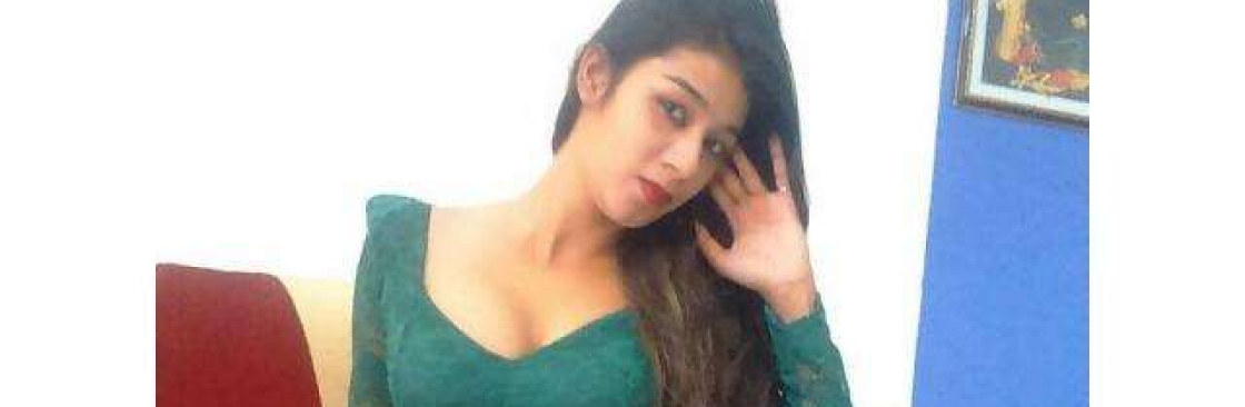 Tottaax Escort Cover Image