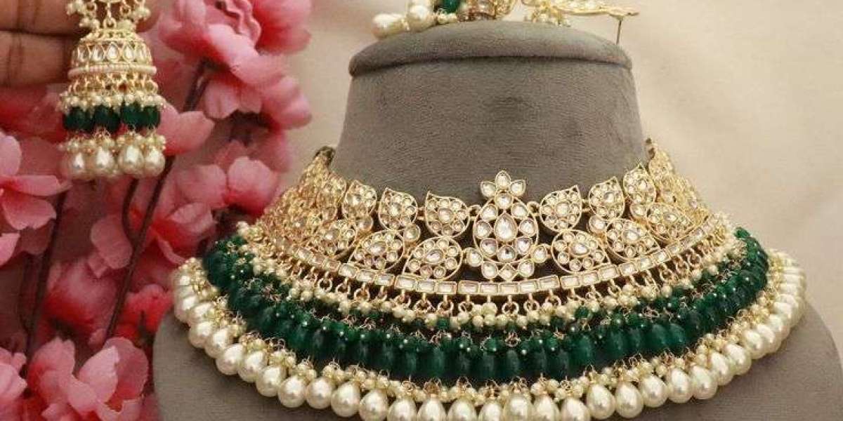 A Guide to Buying Gold Jewellery in Dubai