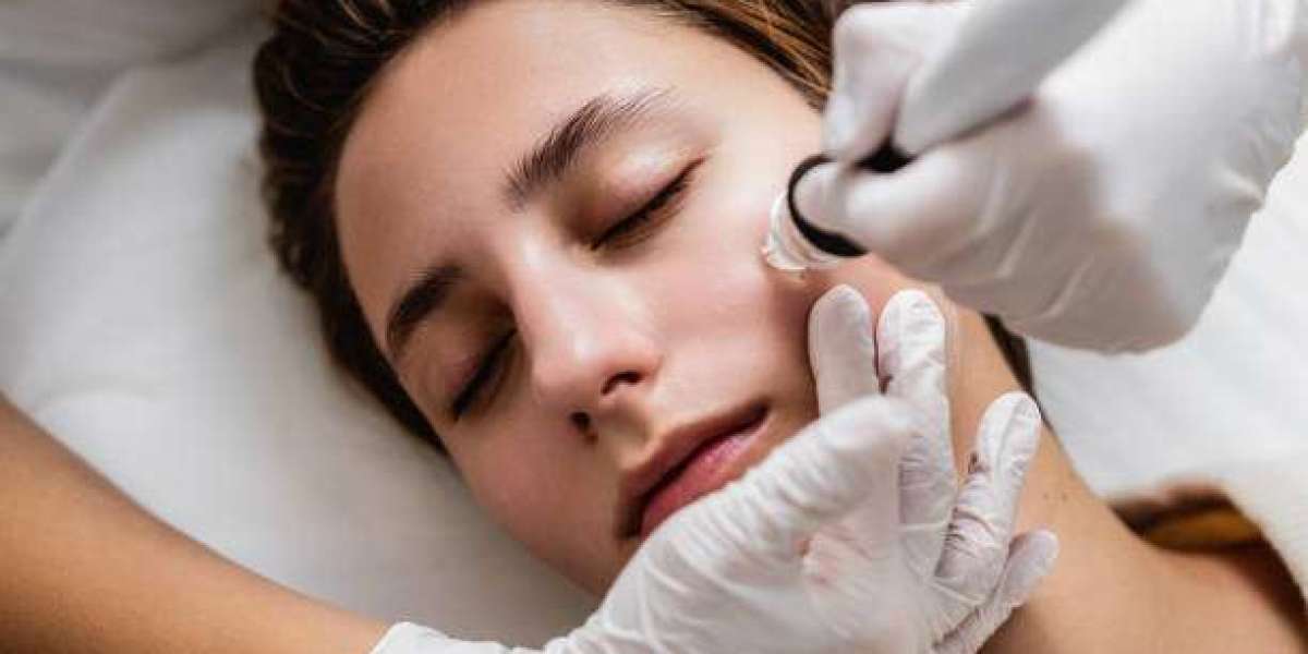 Is HydraFacial Suitable for Sensitive Skin?