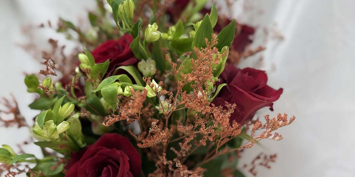 Floral Shops in Ajman – Fresh Flowers & Elegant Bouquets Delivery Made Easy