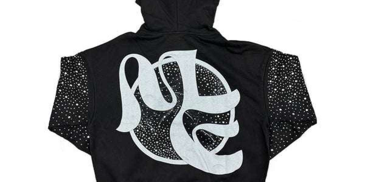 Mixed Emotions Clothing as a Storytelling Medium