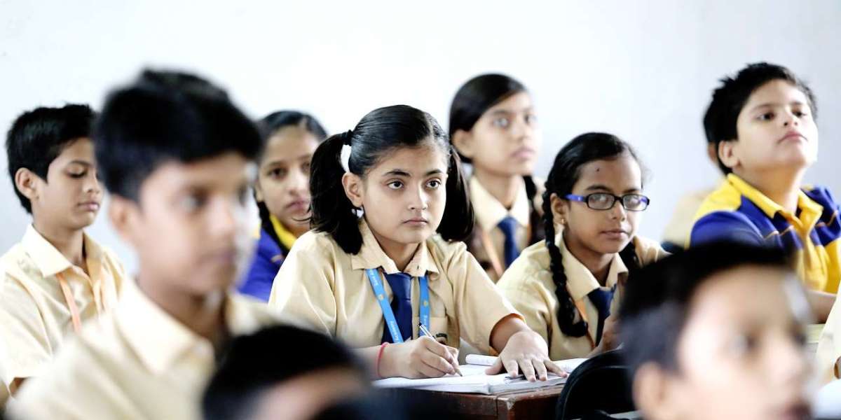 Best CBSE Boarding Schools for Boys in Varanasi with Hostel