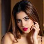 Zoya Khan Profile Picture