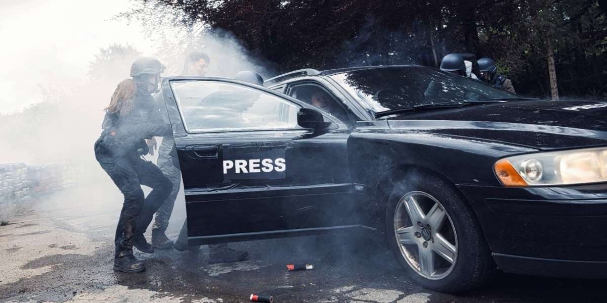 Professional Threat Awareness Training for Modern Global Challenges