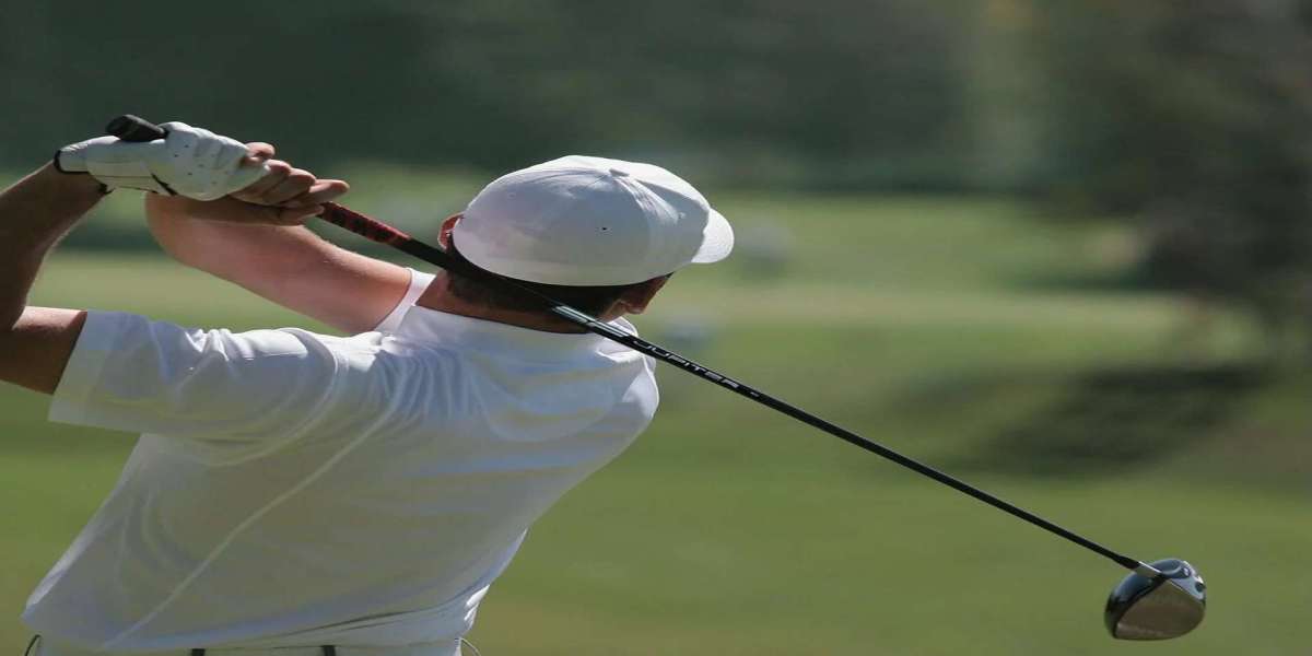 What Golf Grip Size Should You Use? Complete Guide
