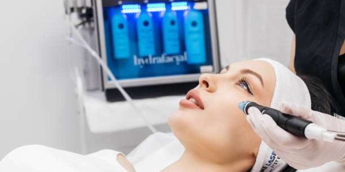 Can HydraFacial Treatment in Dubai Deep Clean Your Pores?