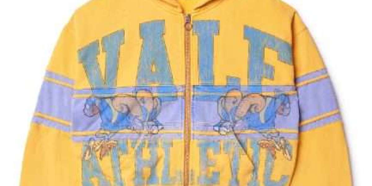 The Streetwear Pieces Vale Hoodie Everyone Will Be Talking About This Year