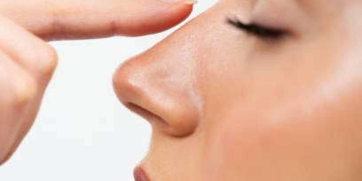 Does Rhinoplasty Surgery in Dubai Leave Visible Scars?